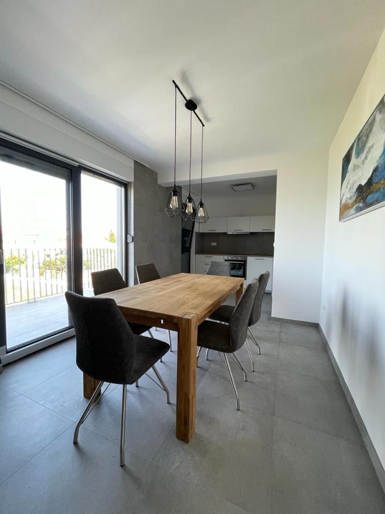 Apartmán Velebit View Vir Exteriér fotografie
